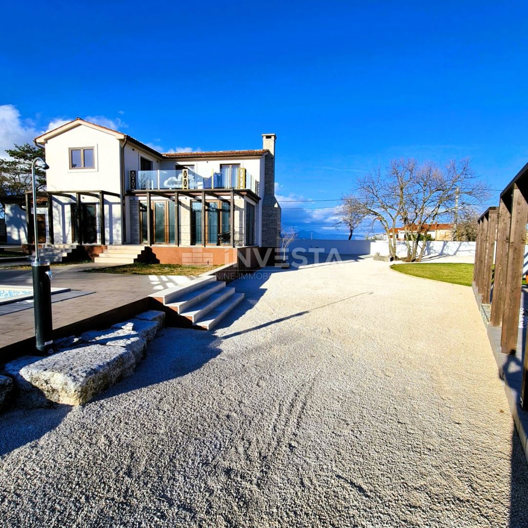 Barban, Moderna villa indipendente con piscina, 1800 m² di terreno