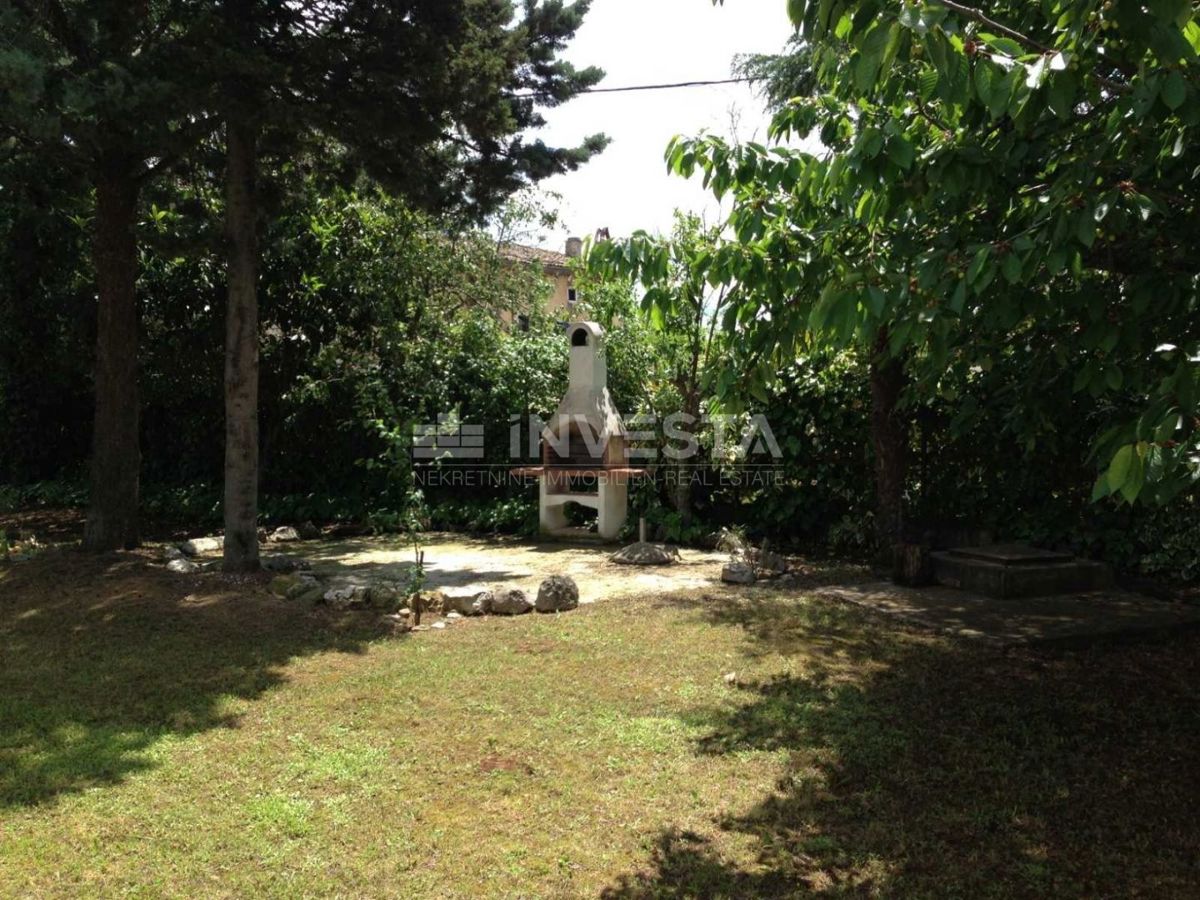 Poreč, Casa indipendente in una zona tranquilla