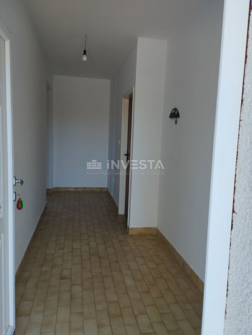 Poreč, Casa indipendente in una zona tranquilla