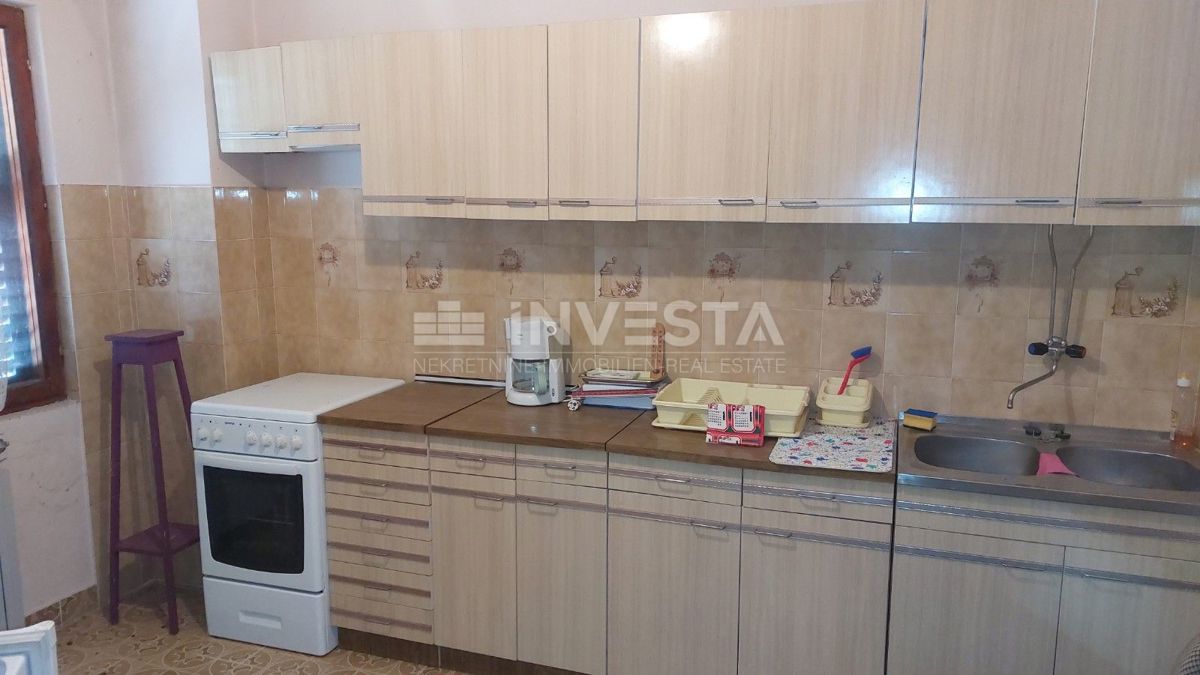 Poreč, Casa indipendente in una zona tranquilla