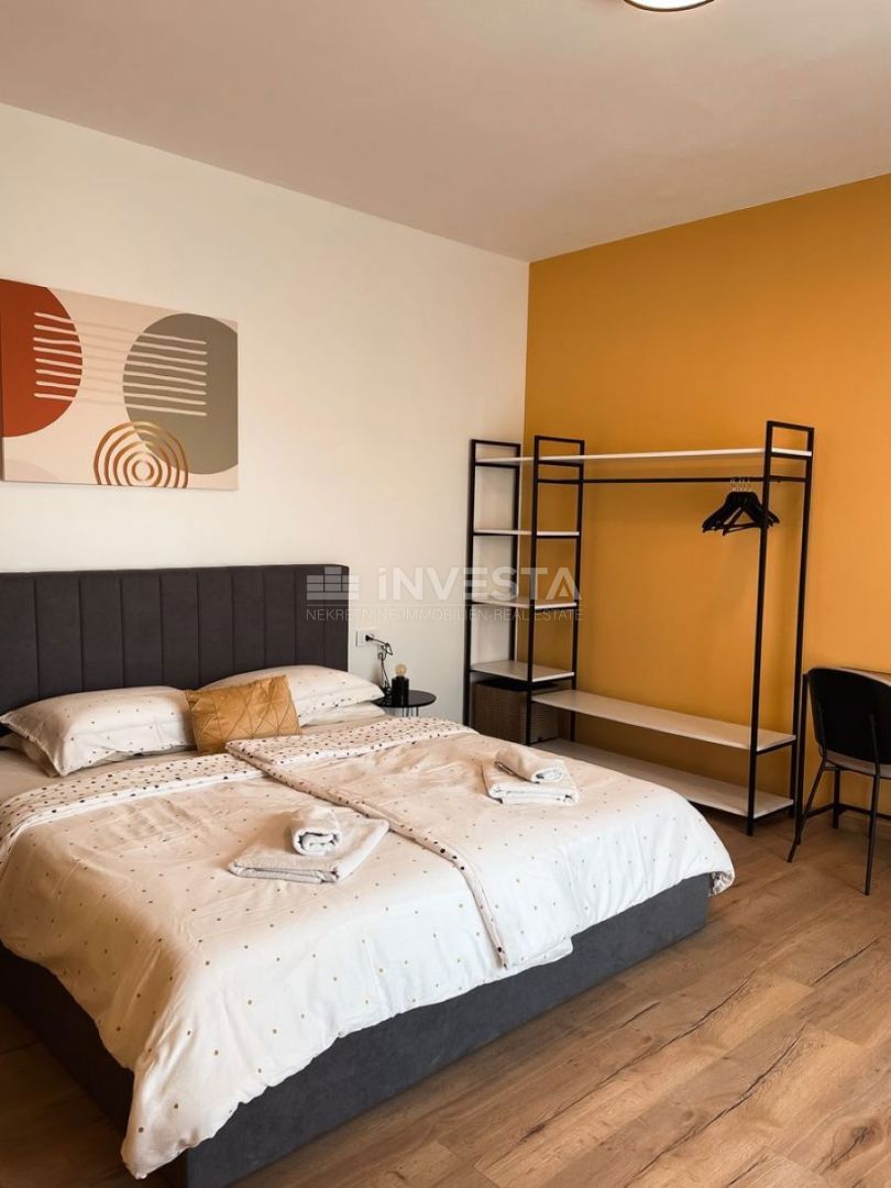 Medulin, Villa di nuova costruzione con piscina, a 200 m dal mare