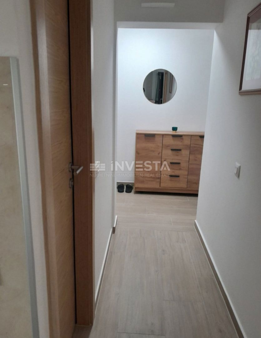 Appartamento completamente ristrutturato a Červar Porat