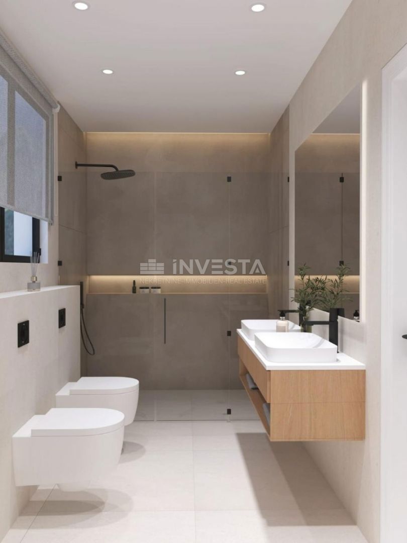 Premantura, attico con vista mare, vicino al mare e al centro