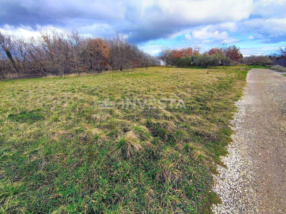 Terreno Marčana, 1.010m2
