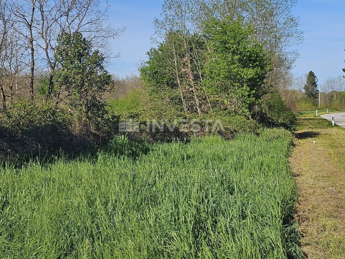 Area di Pula - 14.000 m² di terreno edificabile nella zona industriale