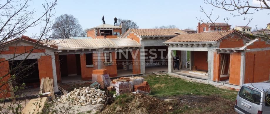 Dintorni di Antignana, villa in pietra in costruzione, 170 m2