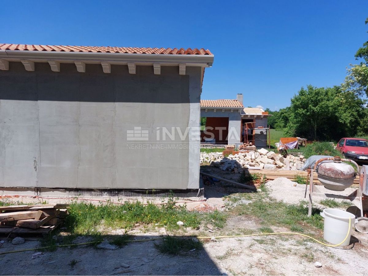 Dintorni di Antignana, villa in pietra in costruzione, 170 m2