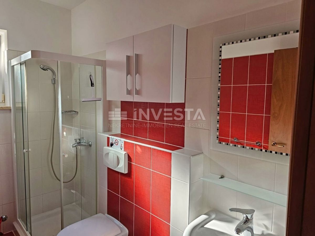 Medolino, casa indipendente con 2 appartamenti, a 200 m dal mare