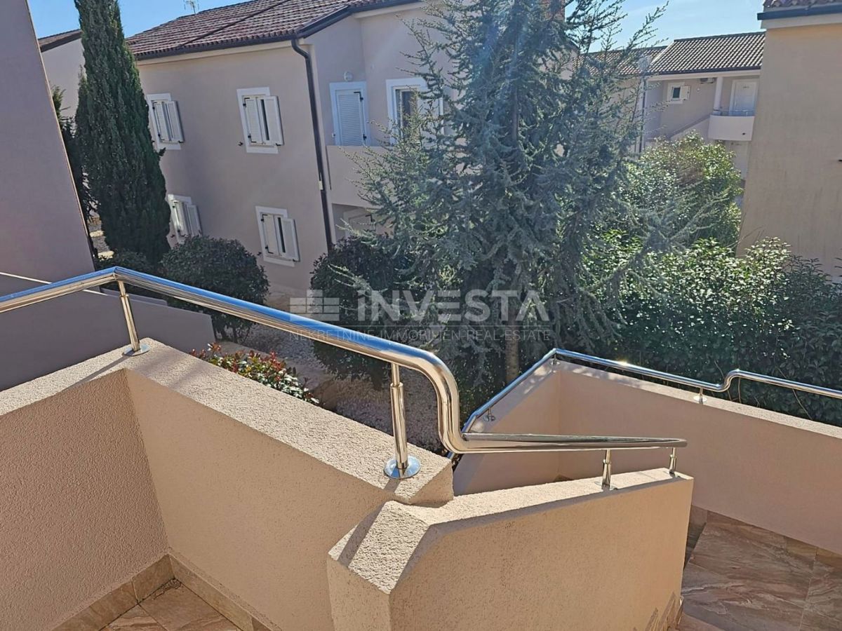 Medolino, casa indipendente con 2 appartamenti, a 200 m dal mare