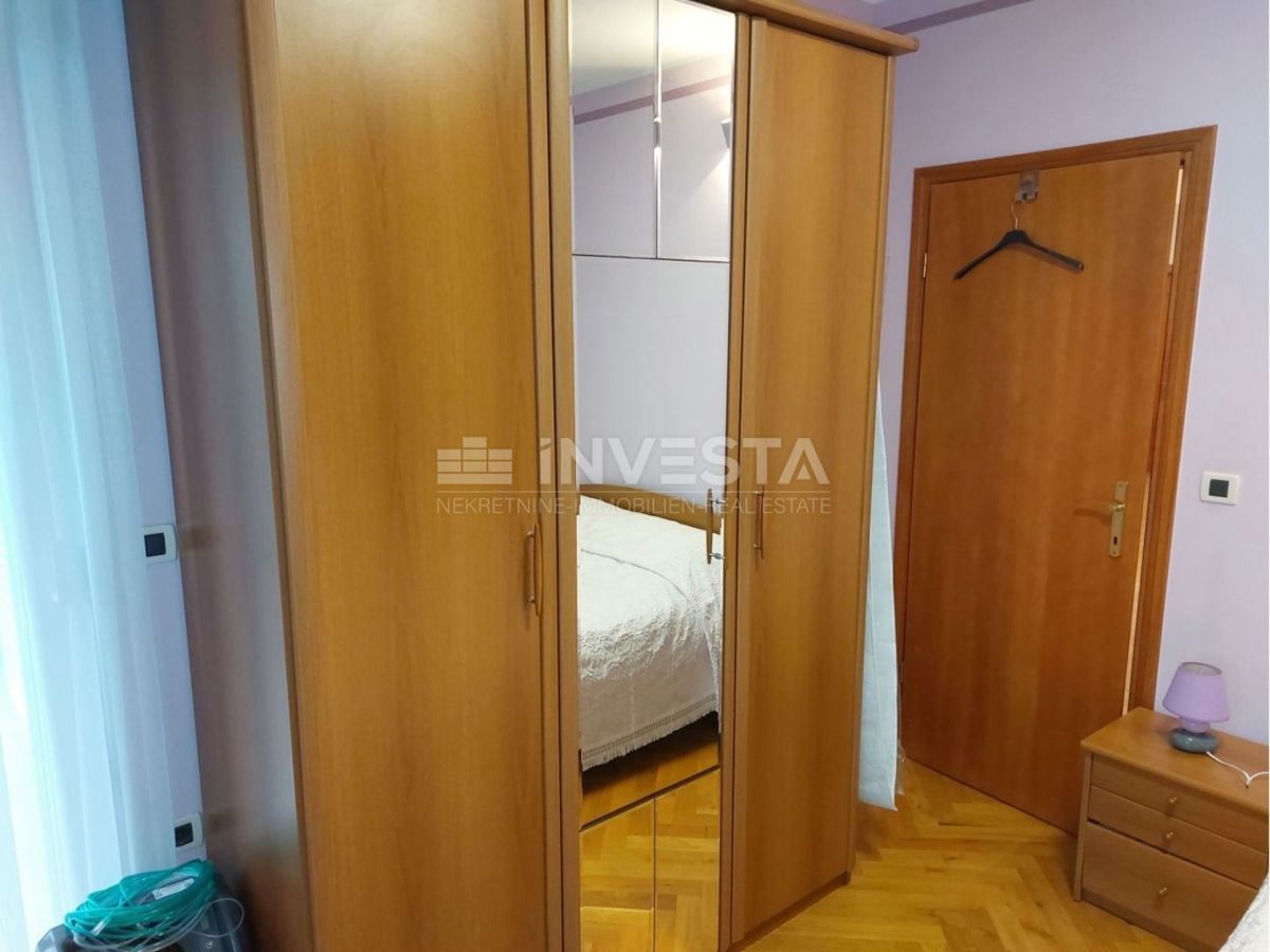 Dintorni di Svetog Lovreč, casa bifamiliare con 2 unità abitative, 270 m2