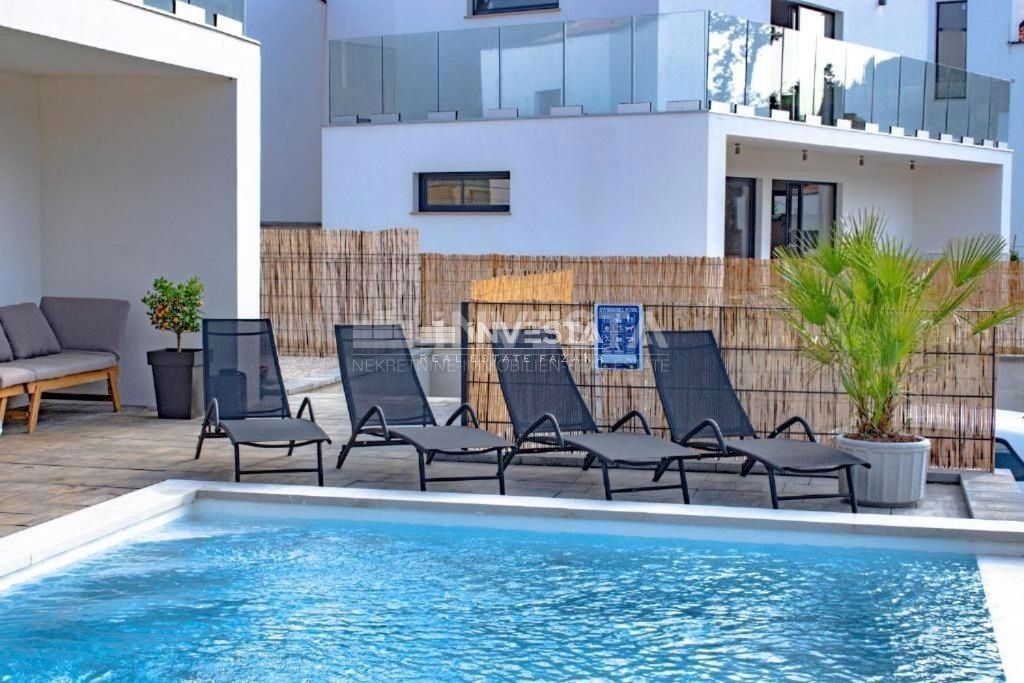 Marčana, Divšići e Krnica, 2 moderne ville per vacanze, 3 camere da letto + soggiorno