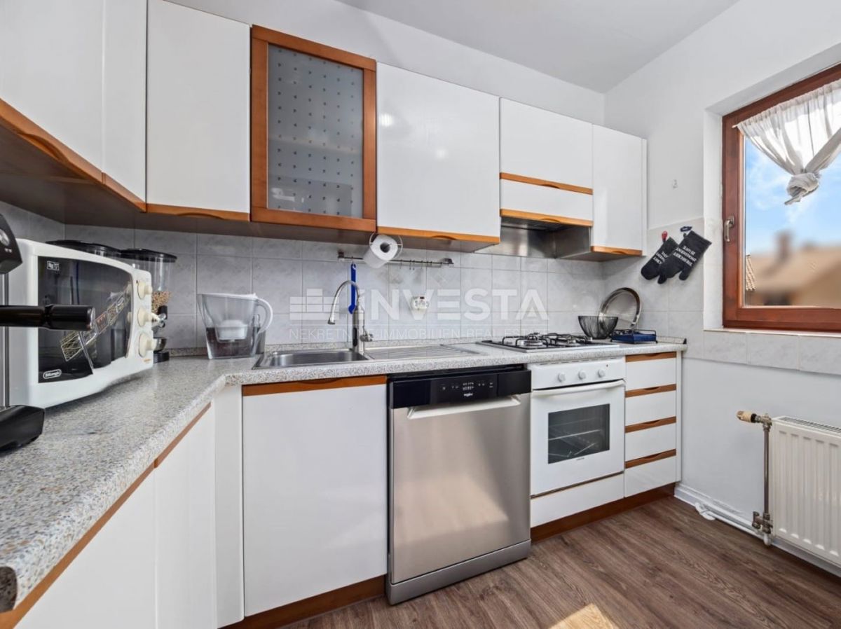 Pola, Veruda Porat, appartamento moderno e spazioso di 85 m²