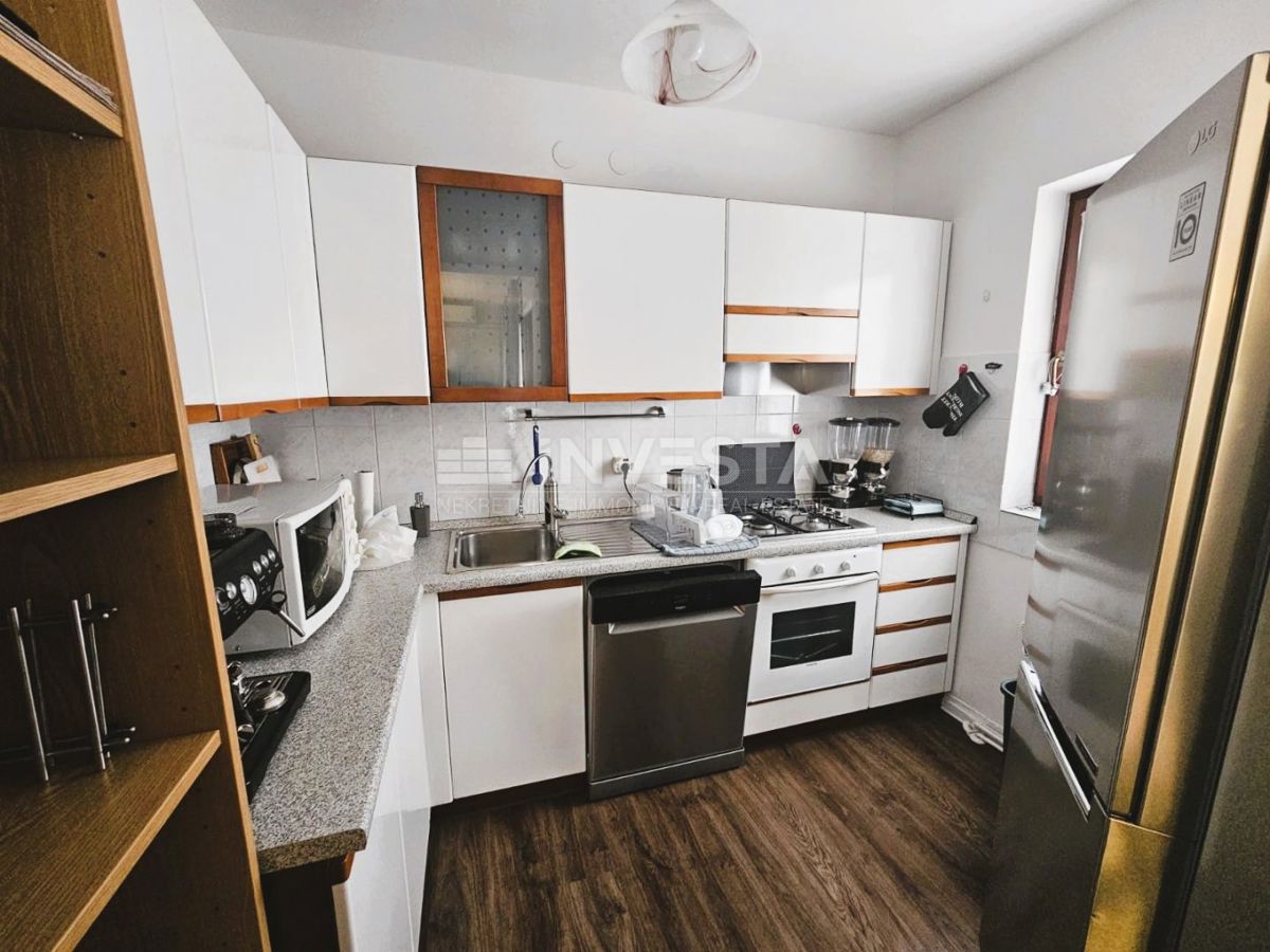 Pola, Veruda Porat, appartamento moderno e spazioso di 85 m²