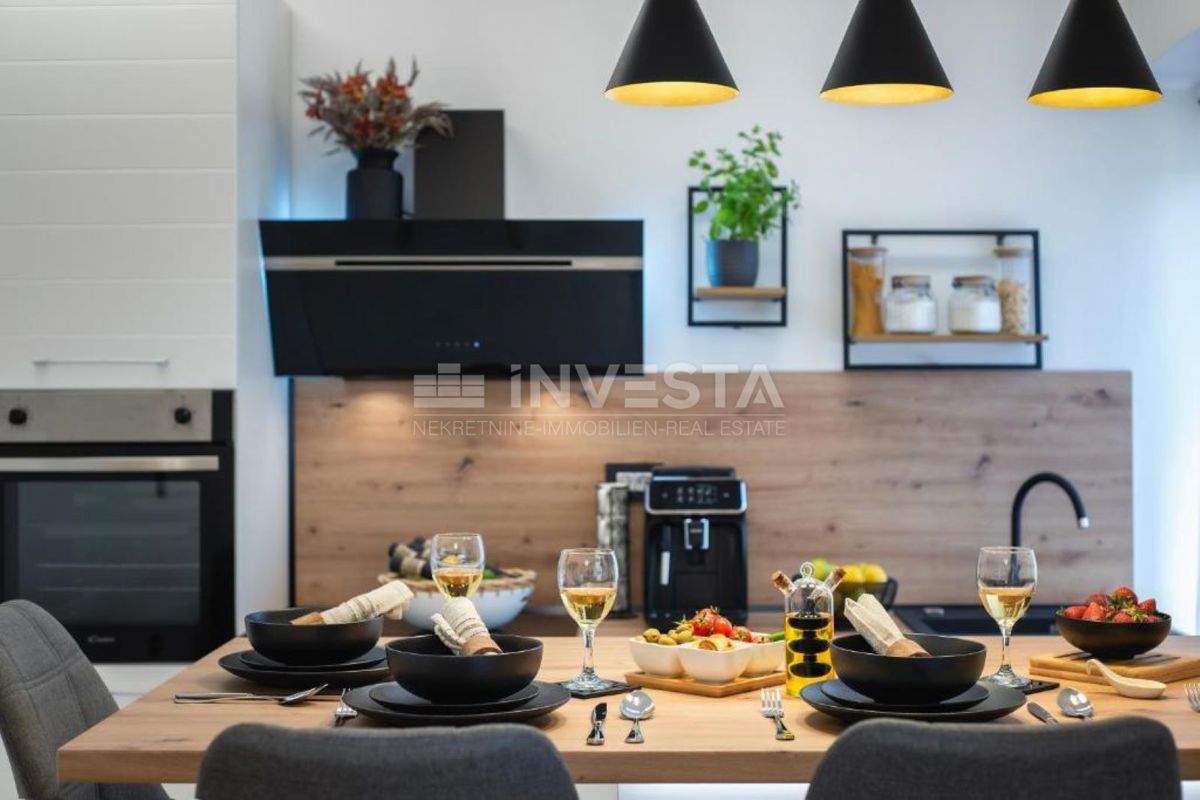 Pola, appartamento ristrutturato con due camere da letto nel centro città