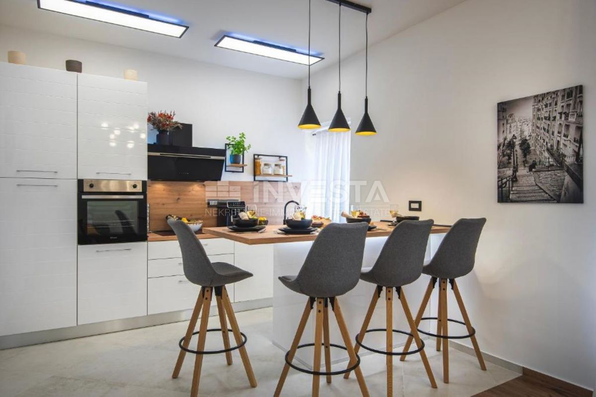 Pola, appartamento ristrutturato con due camere da letto nel centro città