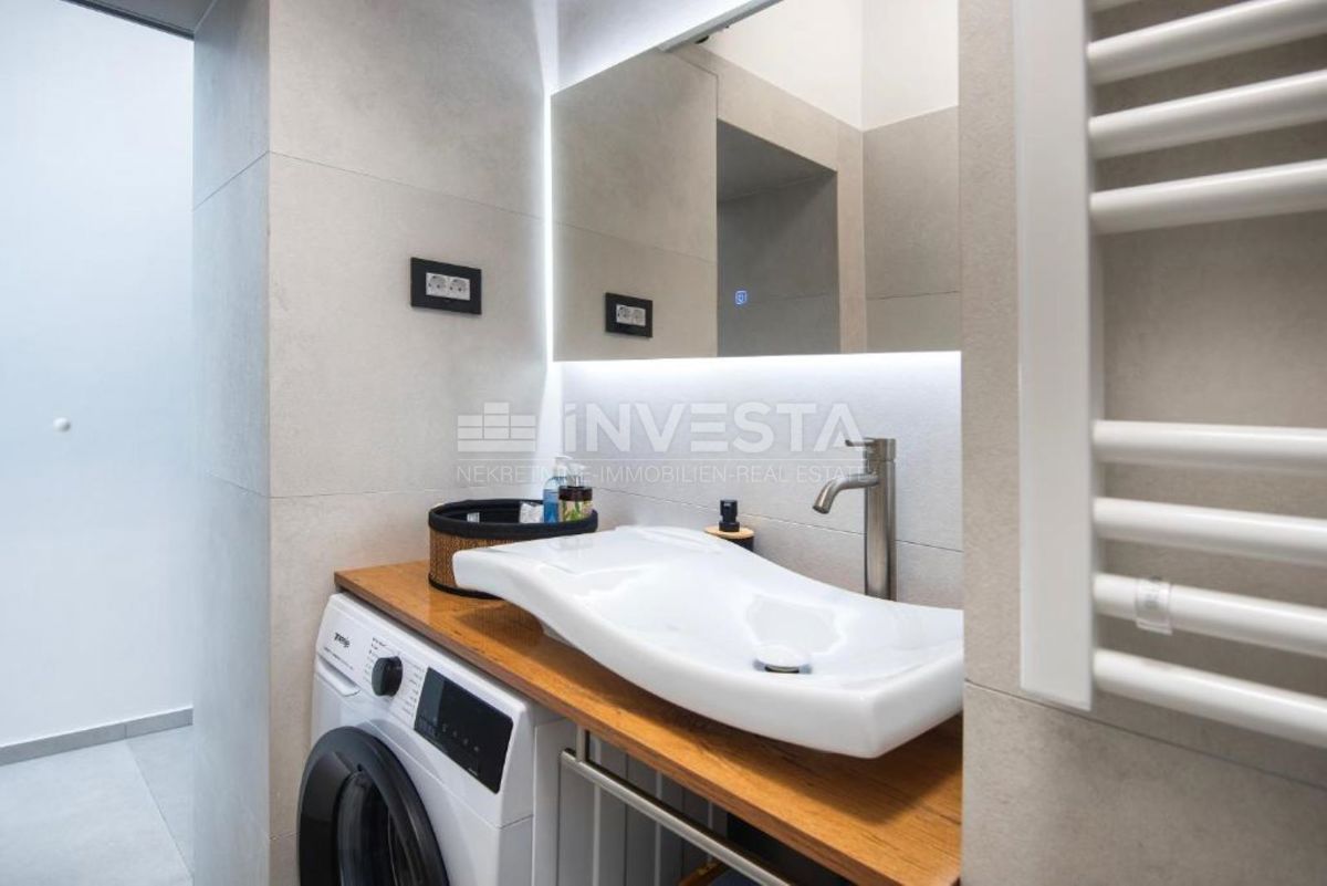 Pola, appartamento ristrutturato con due camere da letto nel centro città