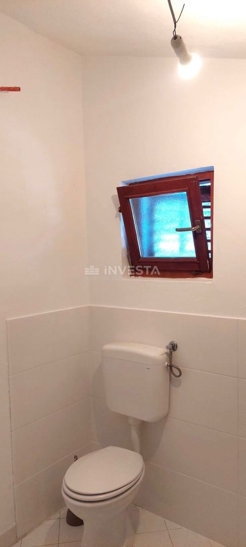 Edificio commerciale polifunzionale di Svetvinčenat