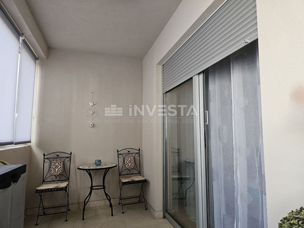 Medolino, appartamento arredato di 50 m² al piano terra con spaziosa loggia