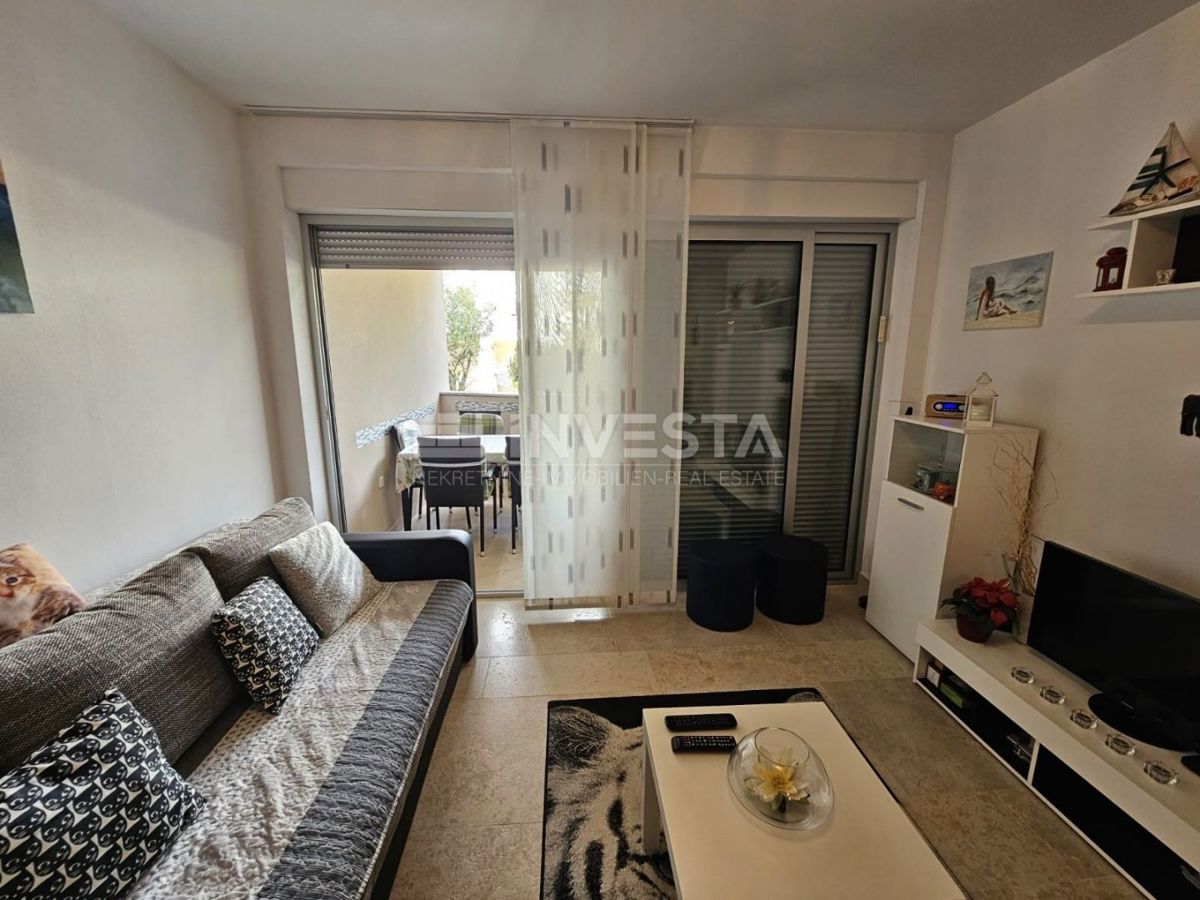 Medolino, appartamento arredato di 50 m² al piano terra con spaziosa loggia