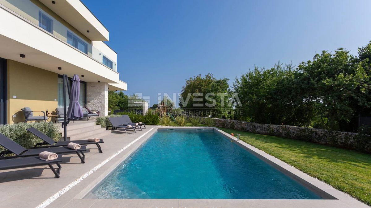 Zona Svetvinčenat, Villa moderna con piscina, nuova costruzione