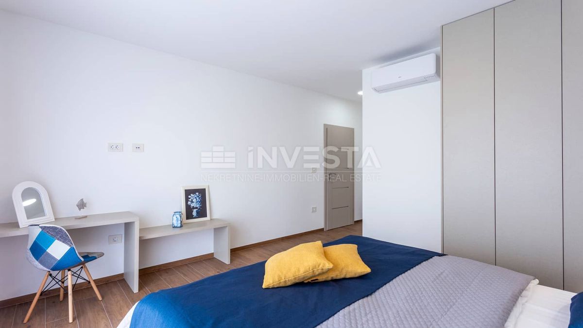 Zona Svetvinčenat, Villa moderna con piscina, nuova costruzione