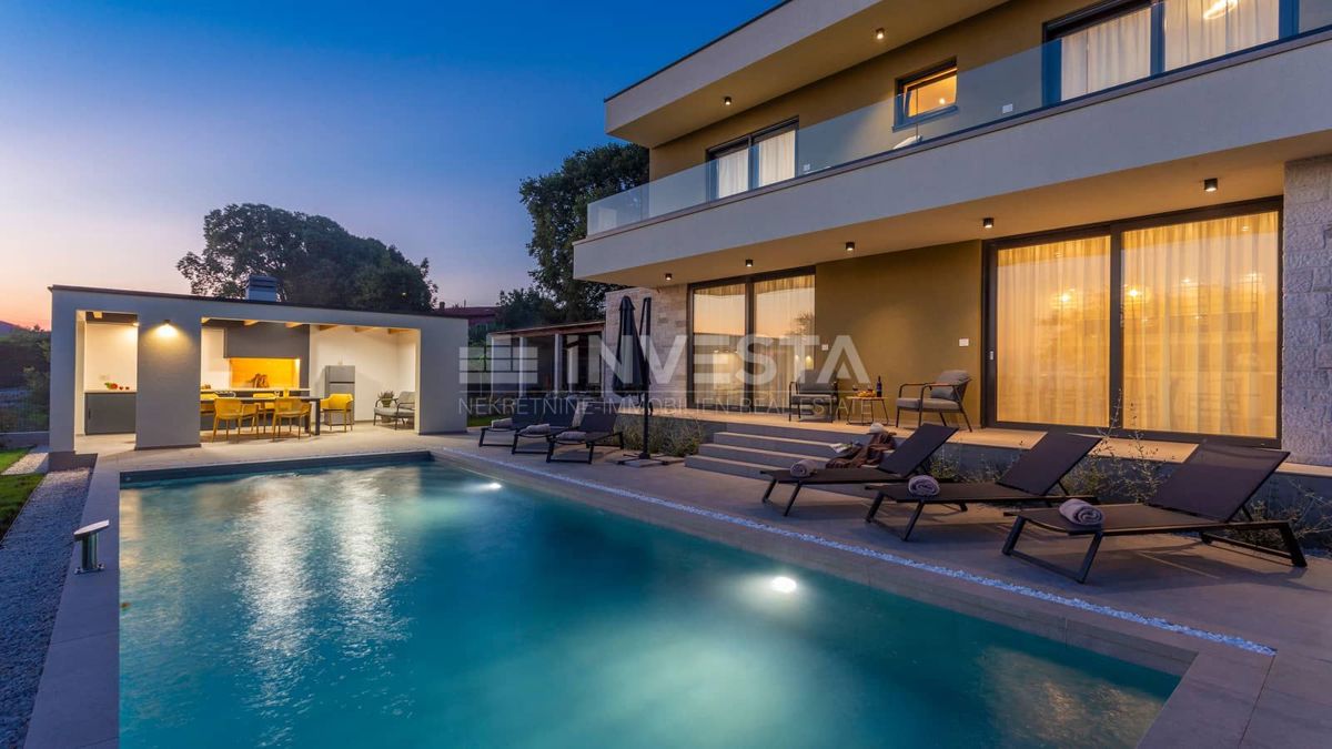 Zona Svetvinčenat, Villa moderna con piscina, nuova costruzione
