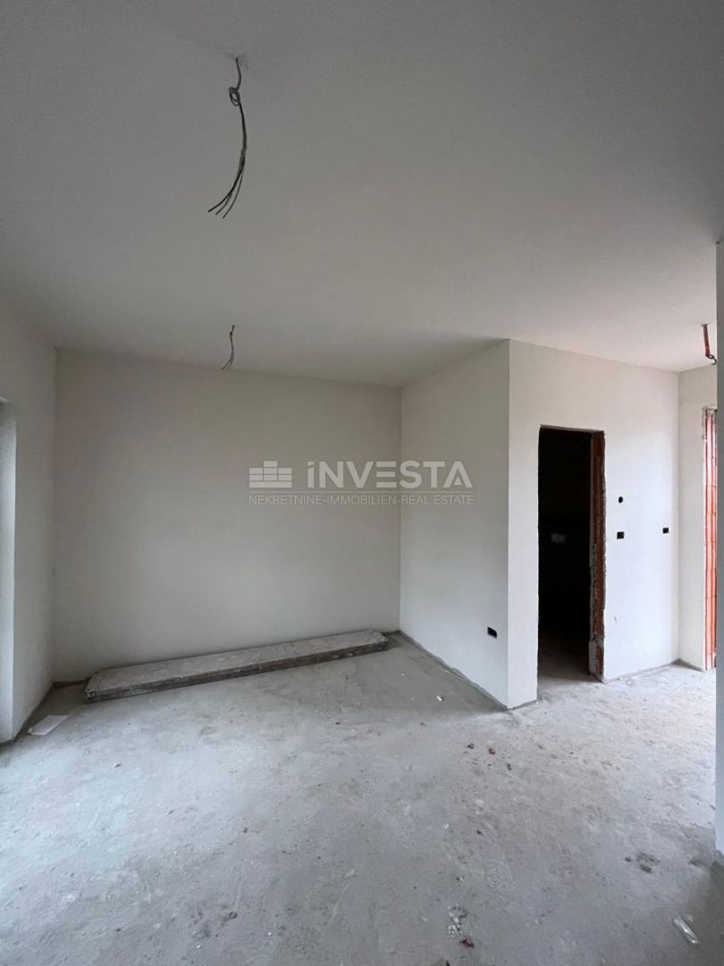 Premantura, appartamenti di nuova costruzione con giardino, vicino al centro e al mare