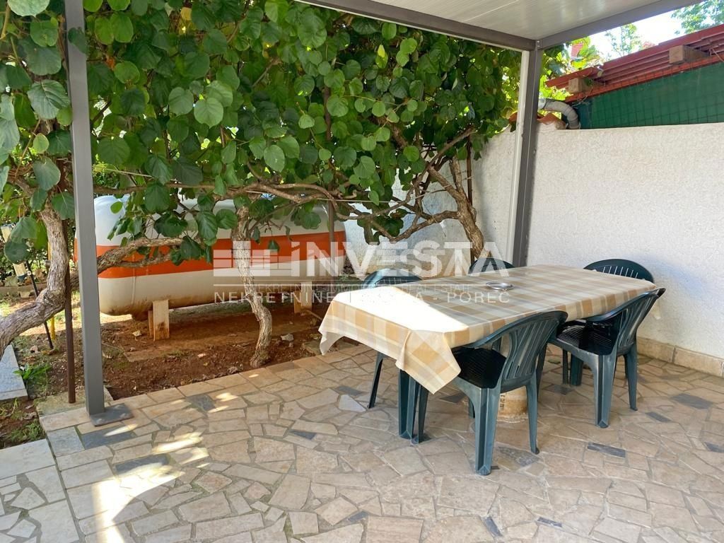 Fasana, Valbandon, casa con tre unità abitative vicino al mare e alle spiagge