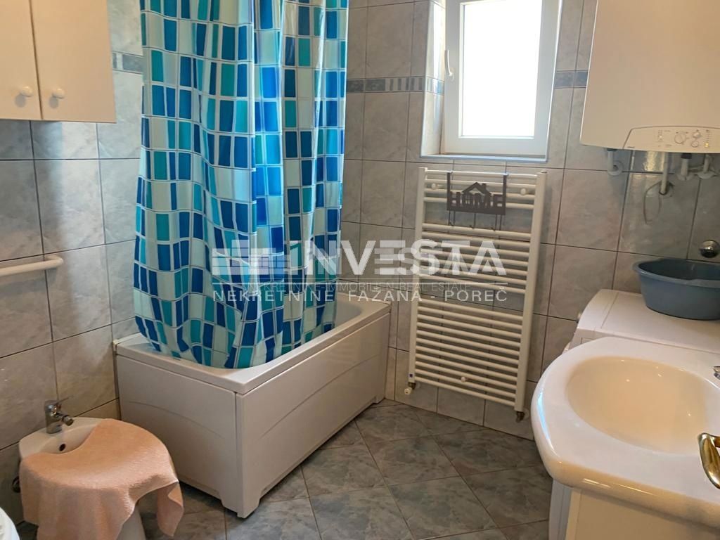 Fasana, Valbandon, casa con tre unità abitative vicino al mare e alle spiagge