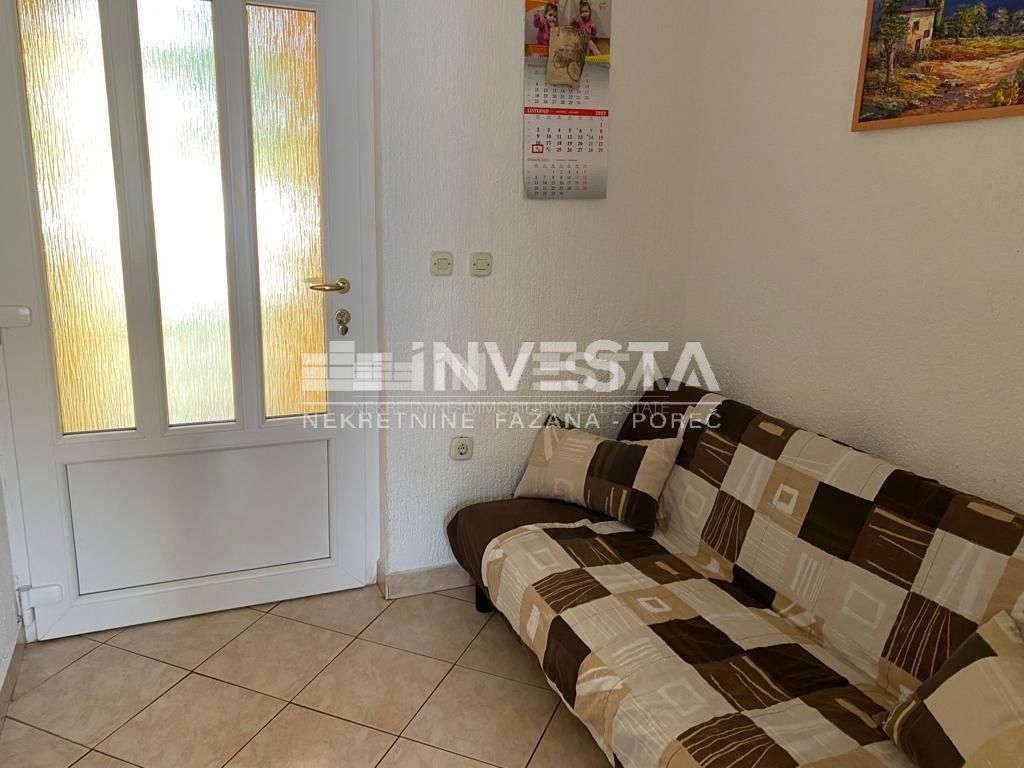 Fasana, Valbandon, casa con tre unità abitative vicino al mare e alle spiagge