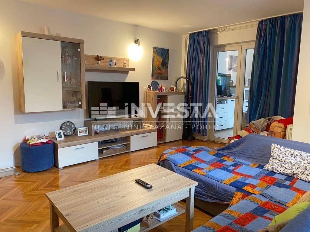 Fasana, Valbandon, casa con tre unità abitative vicino al mare e alle spiagge