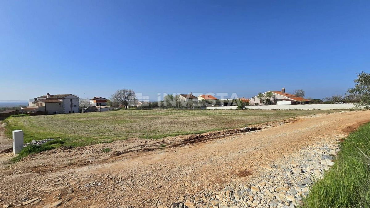 Zona di Parenzo, terreno edificabile 1473 m2, vista mare