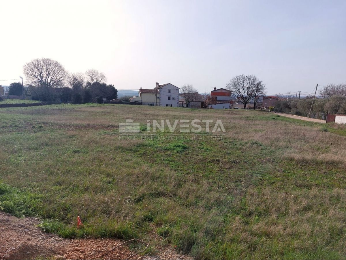 Zona di Parenzo, terreno edificabile 1473 m2, vista mare