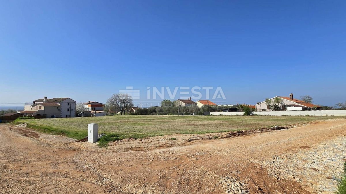 Zona di Parenzo, terreno edificabile 1473 m2, vista mare