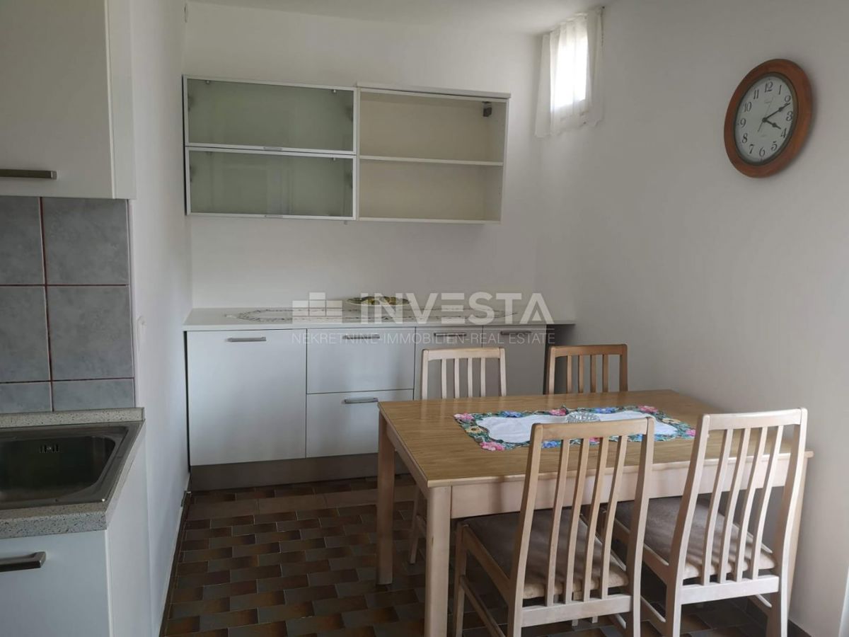 Pola, Šijana, appartamento arredato al 5° piano di un edificio con ascensore