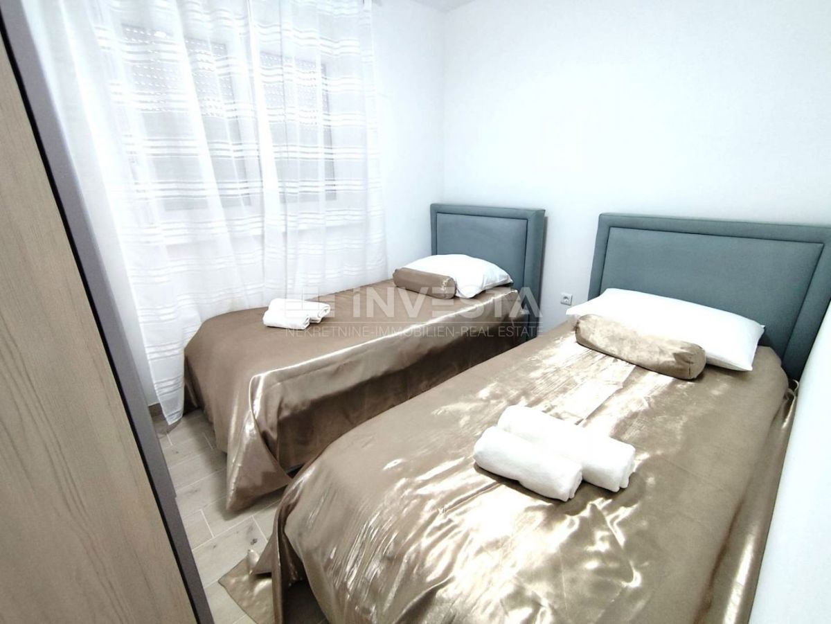  Appartamento al primo piano con terrazza, vicino al mare e a Fažana