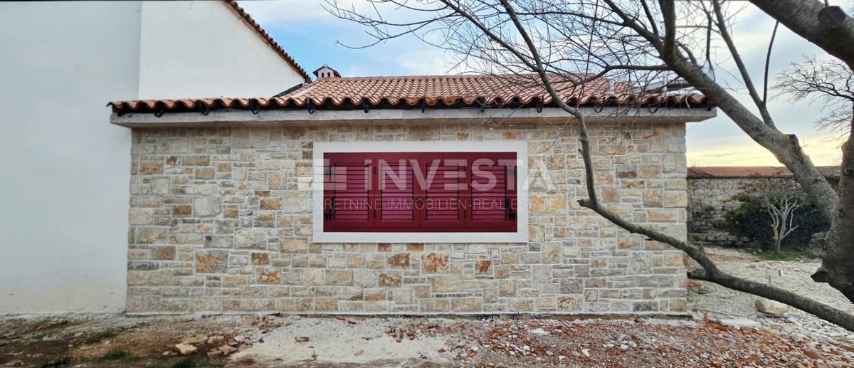 Casa istriana ristrutturata in un ambiente tranquillo