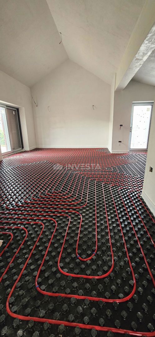 Casa istriana ristrutturata in un ambiente tranquillo