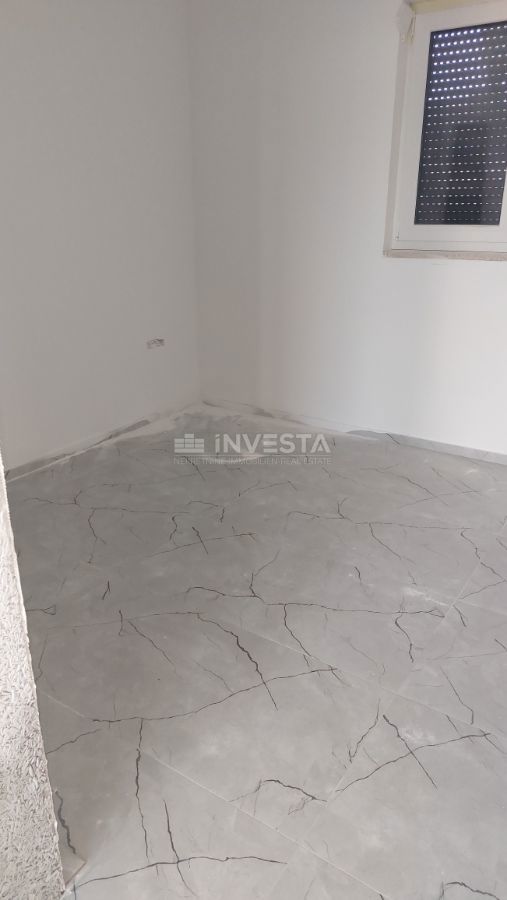 Bifamiliare con piscina