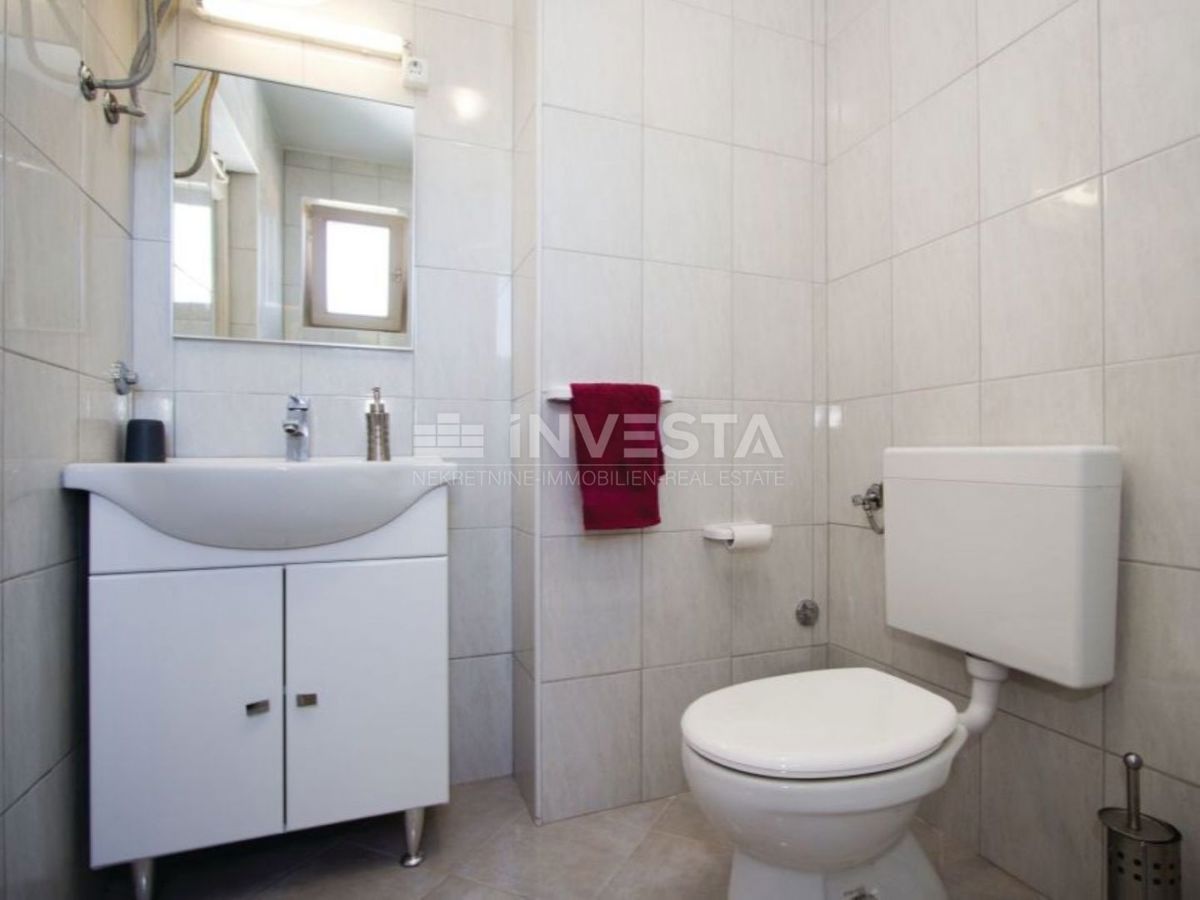 Casa in pietra ristrutturata con piscina nell'entroterra dell'Istria