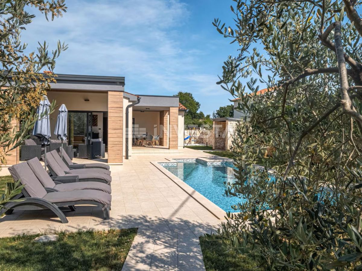 Zona di Marčana, casa con piscina riscaldata