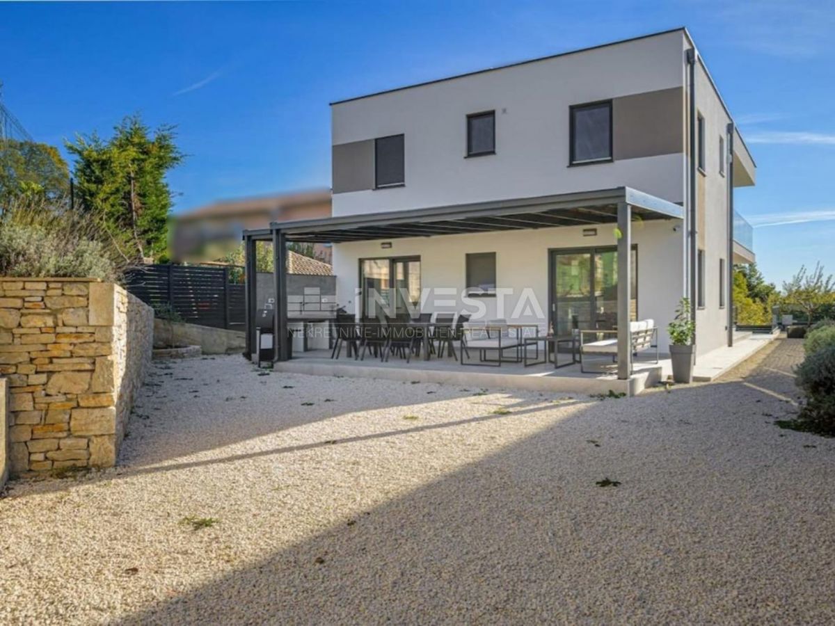 Svetvinčent, bellissima villa con piscina, AFFARE! PREZZO RIBASSATO!