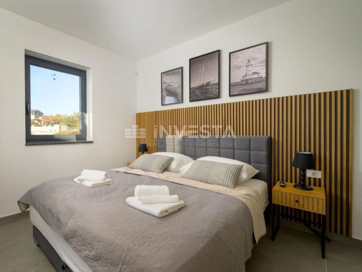 Svetvinčent, bellissima villa con piscina, AFFARE! PREZZO RIBASSATO!