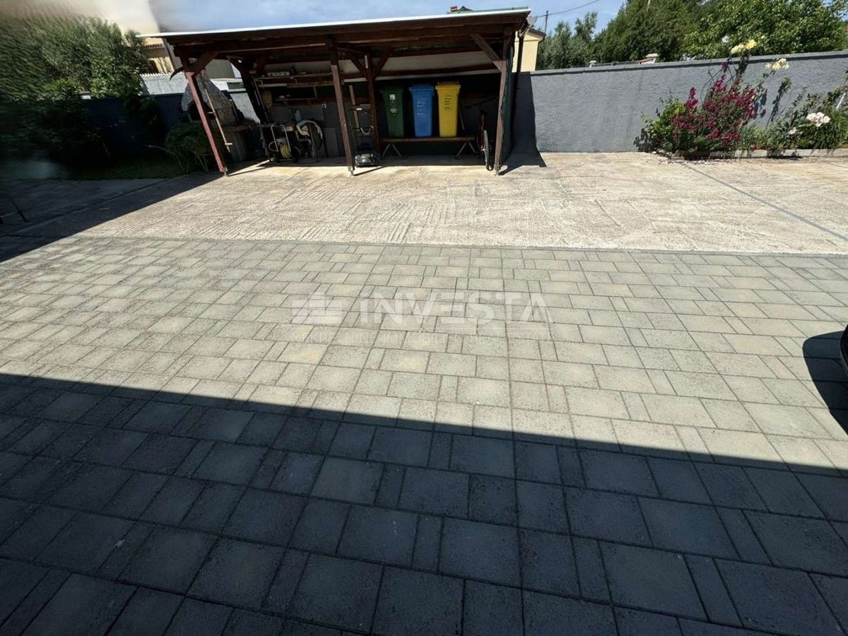 Fasana, Valbandon – Casa indipendente con due appartamenti, vicino al mare