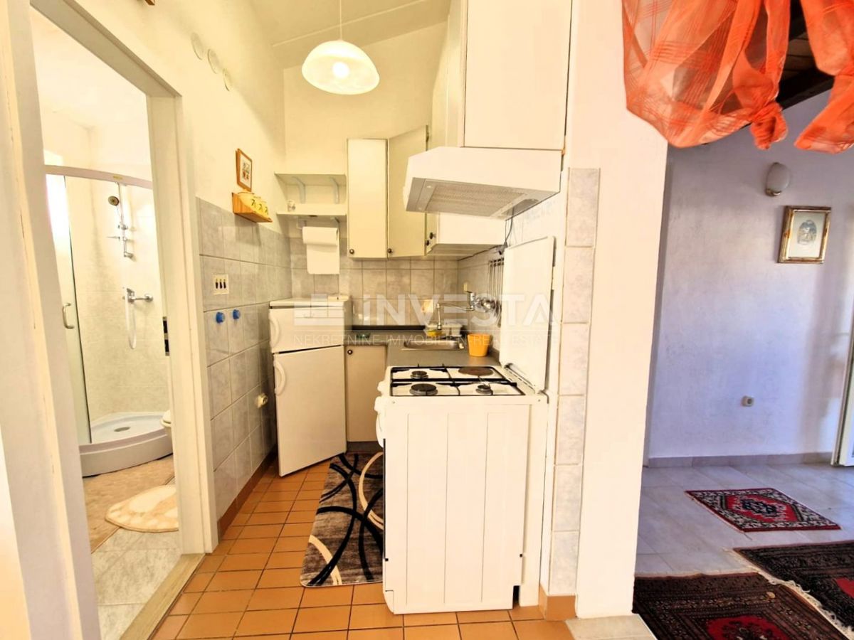 Barbariga, appartamento vicino al mare, parcheggio