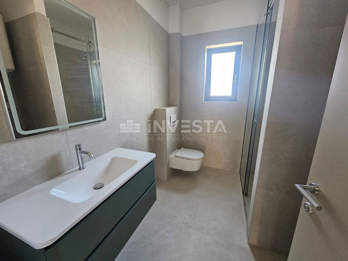 Medolino, Premantura, appartamento di lusso 99 m² con piscina, giardino e 2 posti auto