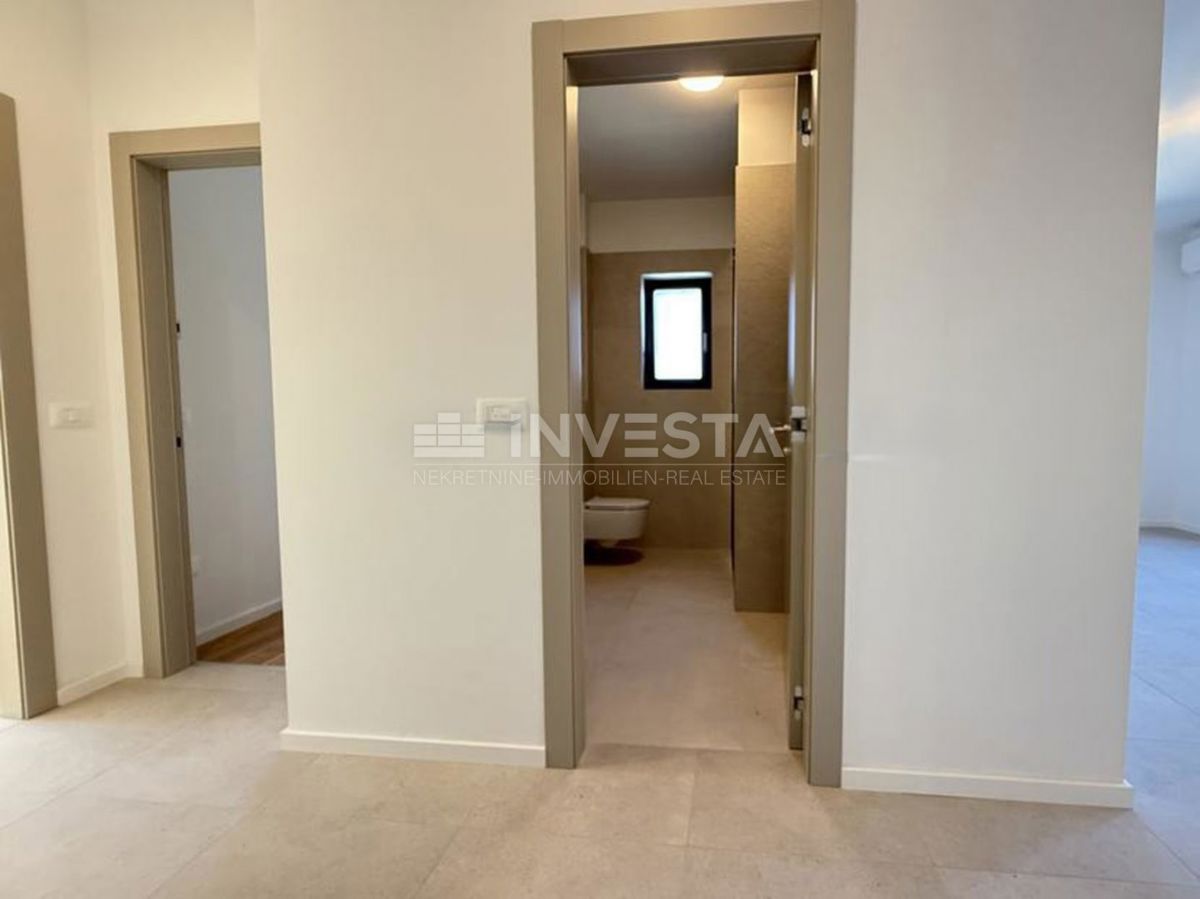 Medolino, Premantura, appartamento di lusso 99 m² con piscina, giardino e 2 posti auto