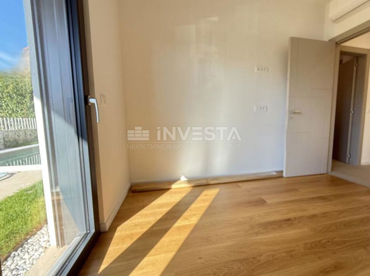 Medolino, Premantura, appartamento di lusso 99 m² con piscina, giardino e 2 posti auto