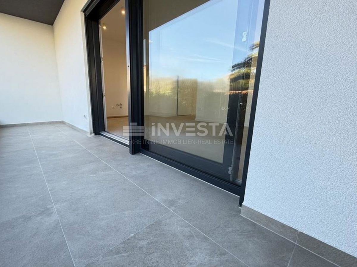 Medolino, Premantura, appartamento di lusso 99 m² con piscina, giardino e 2 posti auto