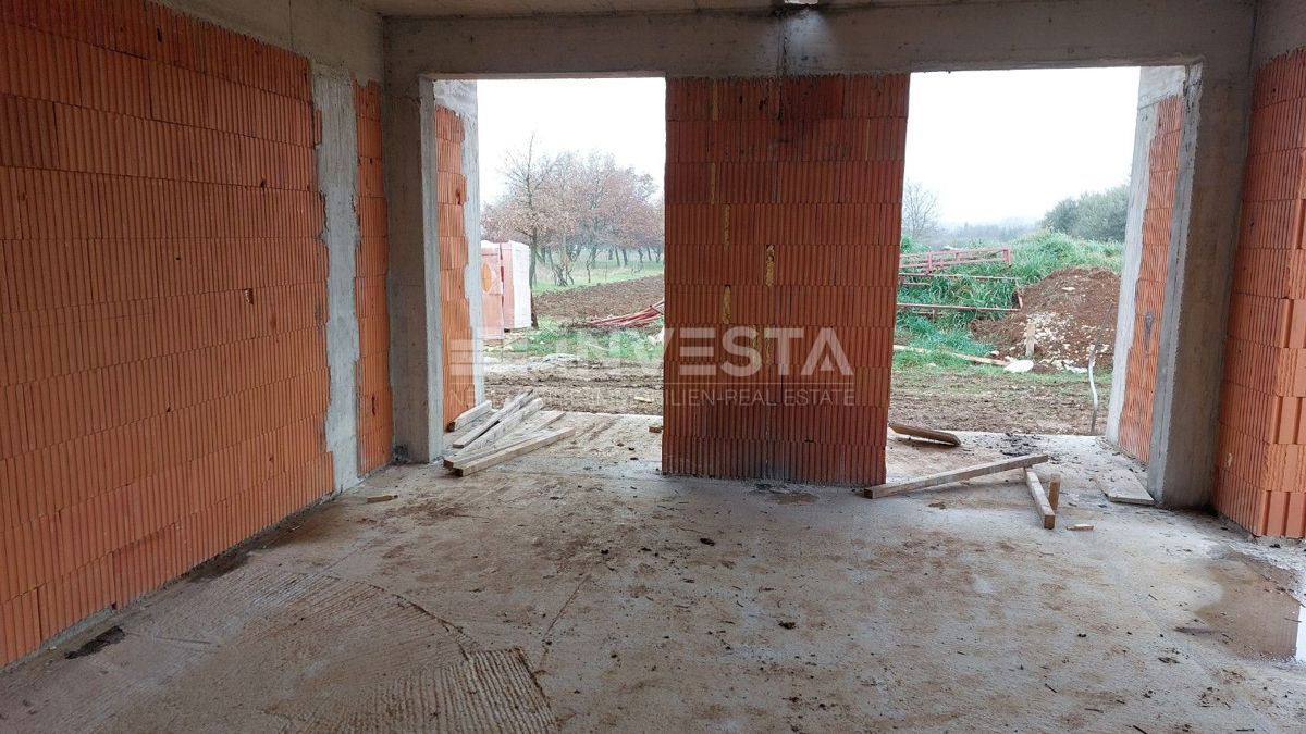 Appartamento in edificio di nuova costruzione con piccolo giardino